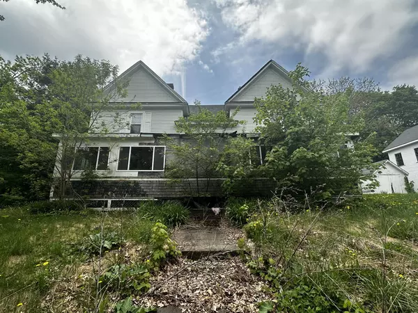 Baileyville, ME 04694,91 Summit ST