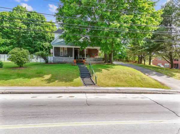 Madison, ME 04950,221 Main ST