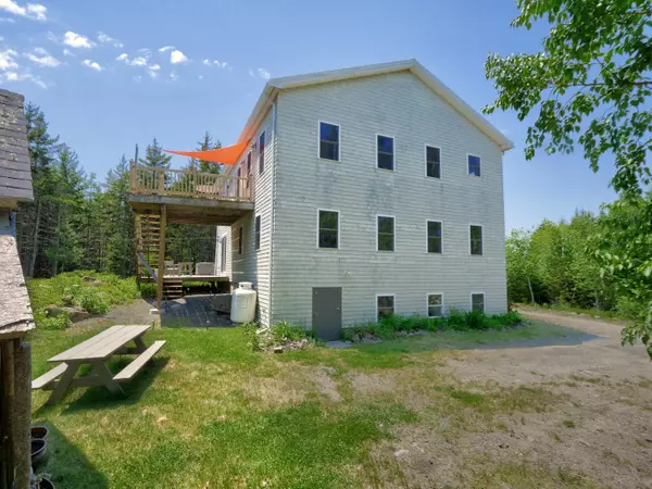 Saint George, ME 04860,398 Glenmere RD