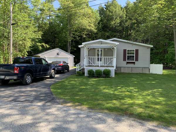 Winthrop, ME 04364,77 Pineland DR