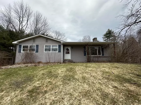 151 Augusta RD, Rome, ME 04963