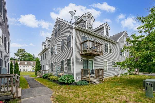 11 Smithwheel RD #45, Old Orchard Beach, ME 04064