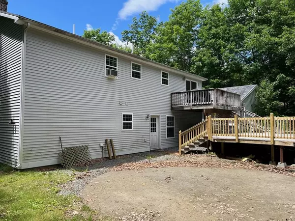 Hermon, ME 04401,81 Evergreen DR