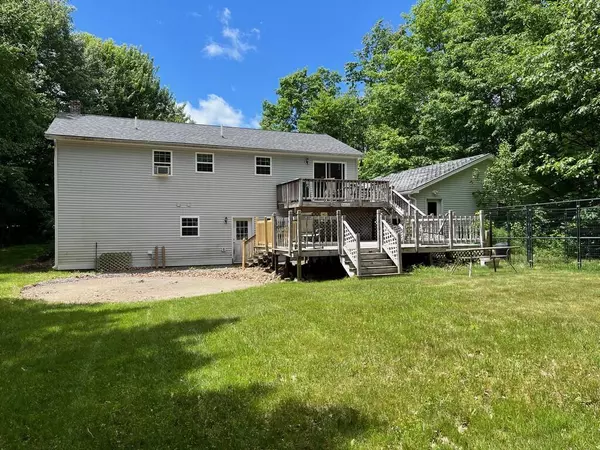 Hermon, ME 04401,81 Evergreen DR