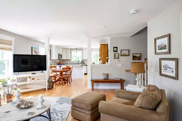 Wells, ME 04090,77 Camerons LN