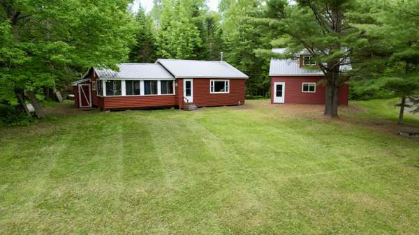 392 Pleasant ST, Monson, ME 04464