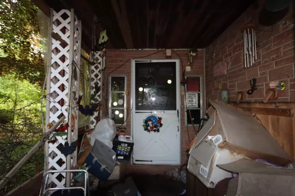 Freeport, ME 04032,143 Durham RD