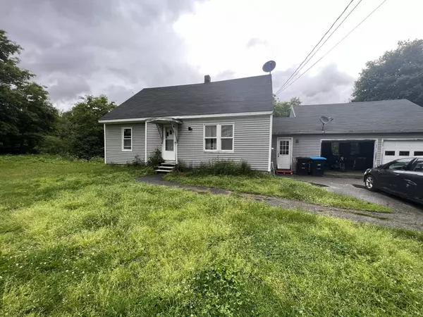 Orono, ME 04473,22 Old Kelley Avenue