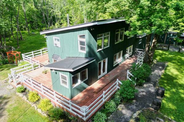 215 Annabessacook RD, Monmouth, ME 04265