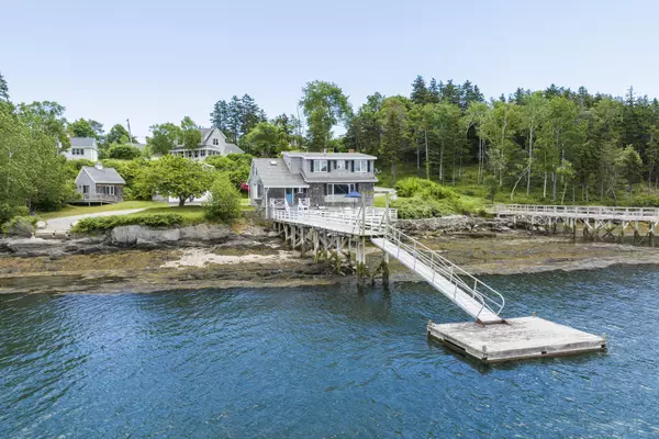 Harpswell, ME 04079,21 Steamboat Wharf LN