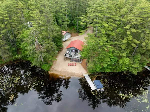 Wakefield, NH 03830,33 Foye Cove RD