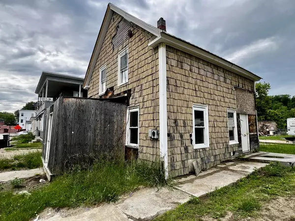 Mexico, ME 04257,13 Holman AVE