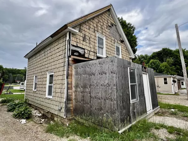 Mexico, ME 04257,13 Holman AVE