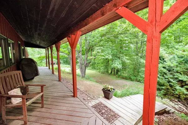 Kingfield, ME 04947,189 Freeman Ridge RD