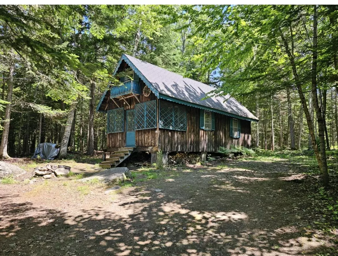 Rangeley, ME 04970,42 Bald Mountain RD