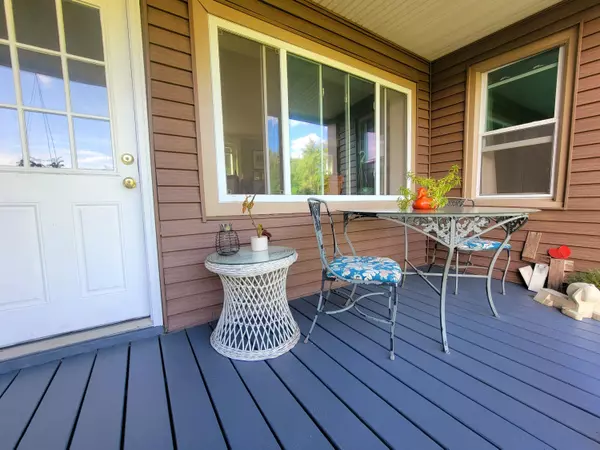 Charleston, ME 04422,368 Main RD