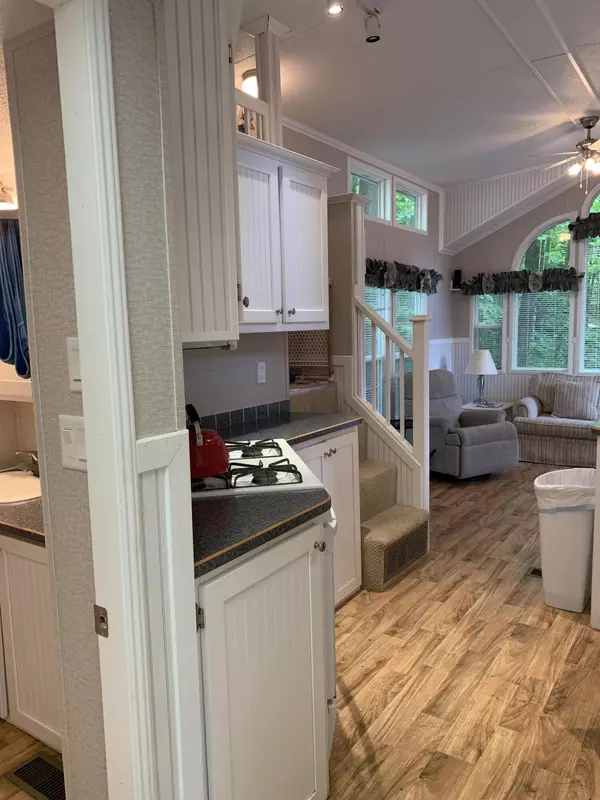 Naples, ME 04055,31 Judge RD