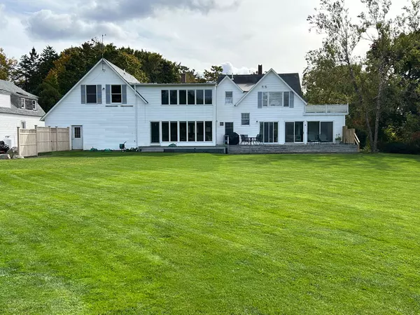 Mount Desert, ME 04662,13 Sinclair RD