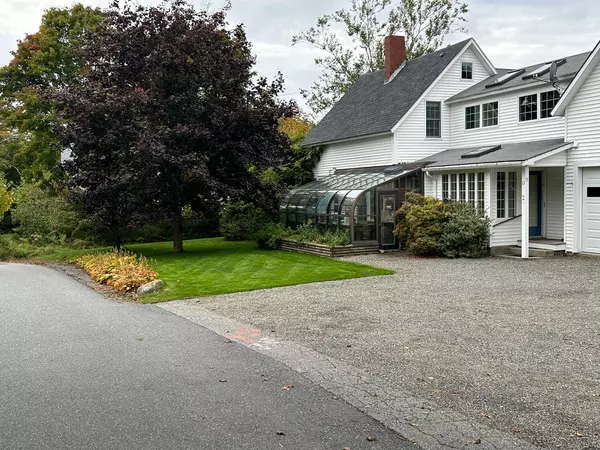 Mount Desert, ME 04662,13 Sinclair RD