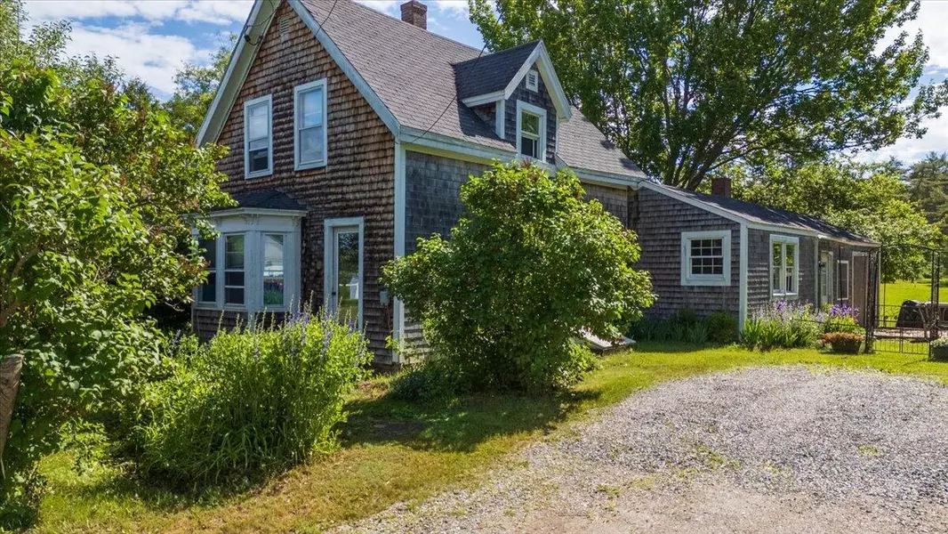 187 Sennebec RD, Union, ME 04862