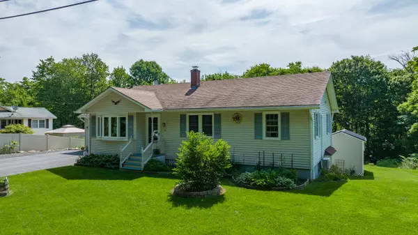 Sanford, ME 04073,13 Brock AVE