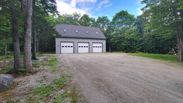 1542 Acadia HWY, Orland, ME 04472