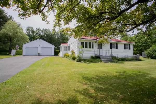 Orrington, ME 04474,635 Dow RD