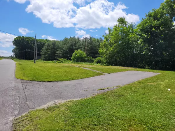 Madison, ME 04950,35 Jones ST