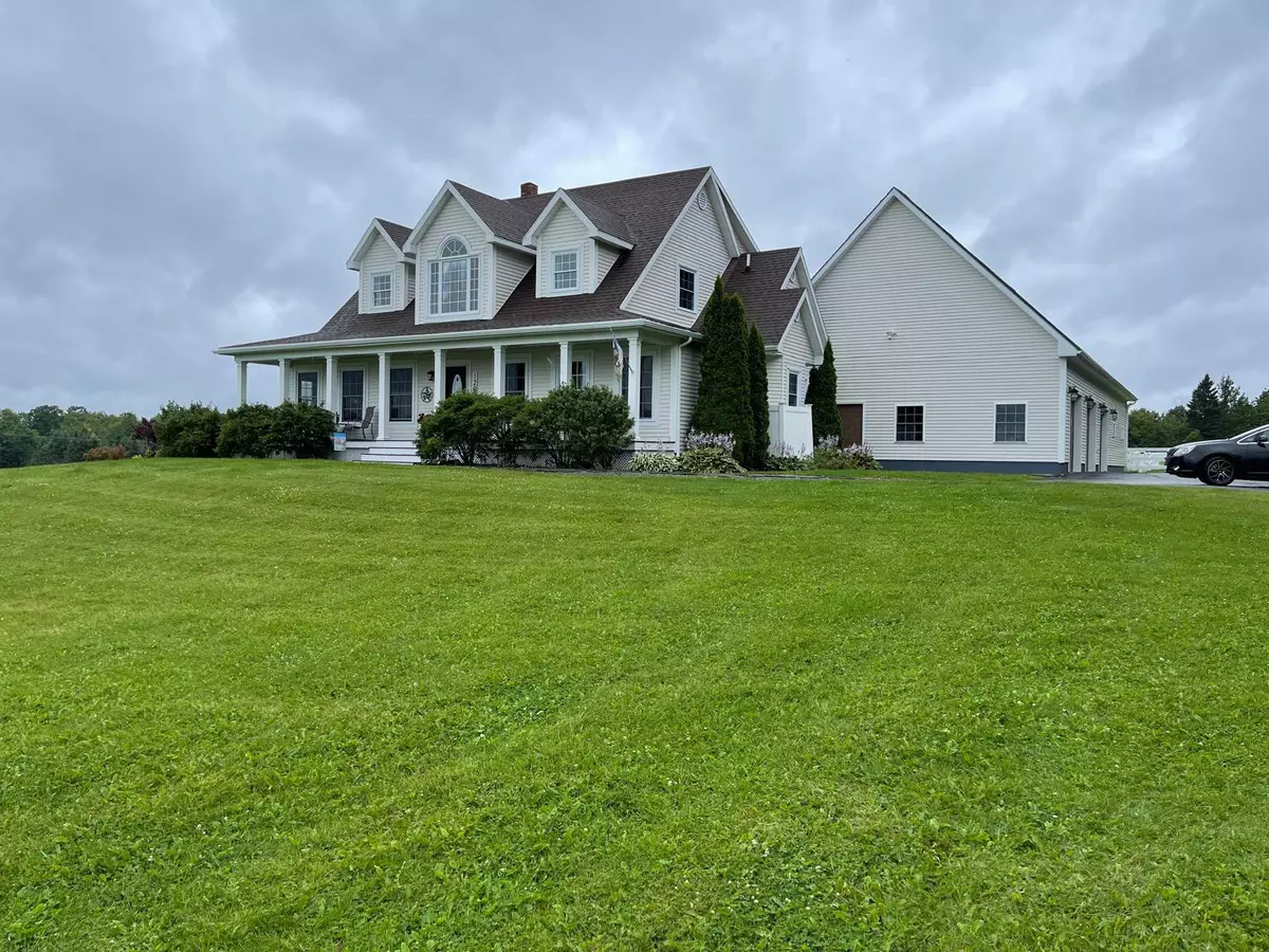 Presque Isle, ME 04769,129 Williams RD