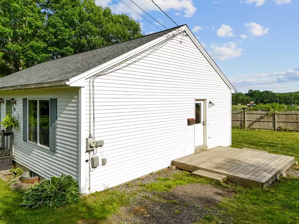 Gardiner, ME 04345,15 West Hill TER