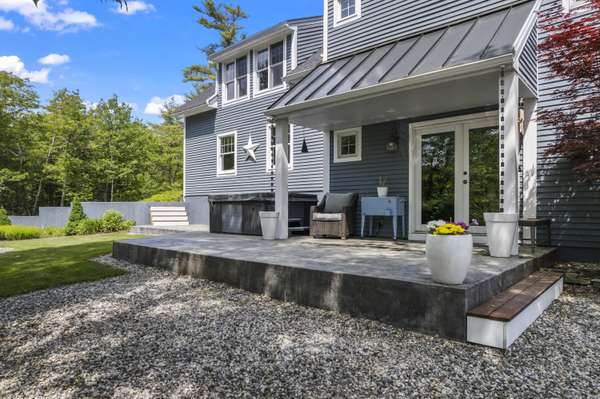 Phippsburg, ME 04562,356 Meadowbrook RD