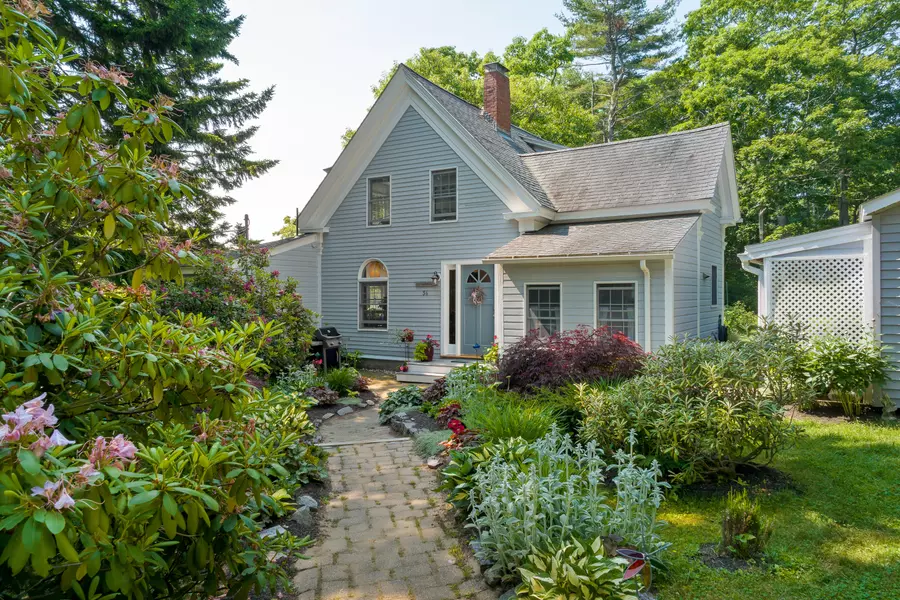 36 Wharf RD, Harpswell, ME 04079