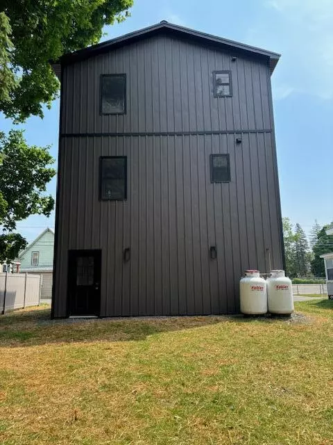 Brewer, ME 04412,71 Parker ST