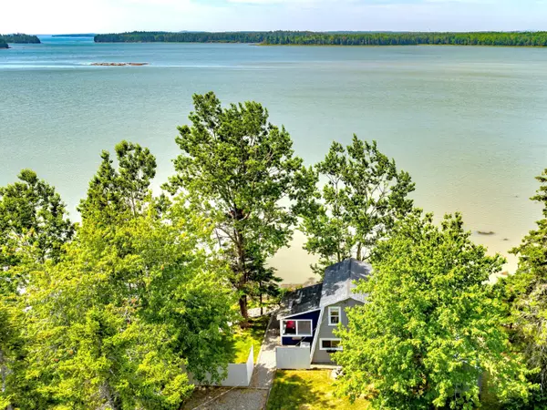 227 Rays Point RD, Milbridge, ME 04658