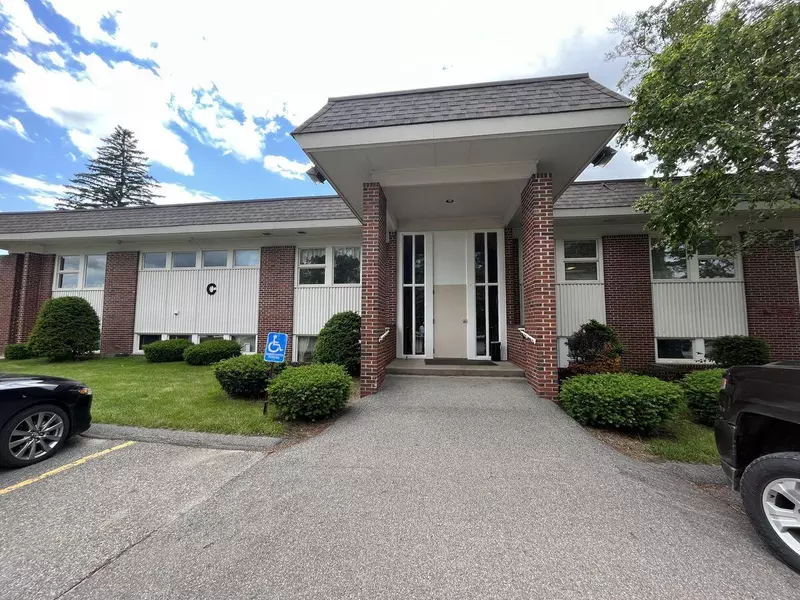 325 Kennedy Memorial DR #1C, Waterville, ME 04901