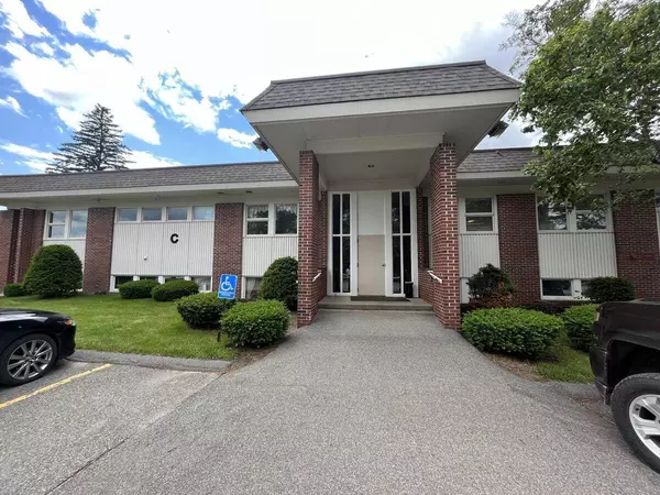 325 Kennedy Memorial DR #1C, Waterville, ME 04901