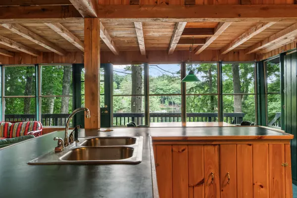 Litchfield, ME 04350,79 Grant RD