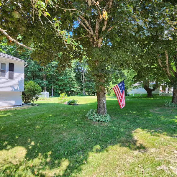 Gardiner, ME 04345,17 Rolfe CIR