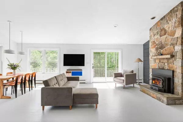 Warren, ME 04864,1528 Eastern RD