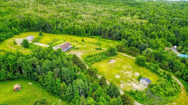 Jackman, ME 04945,282 Main ST