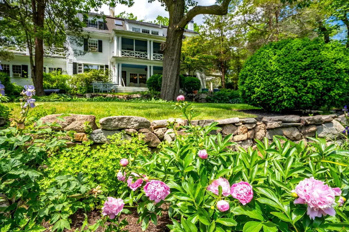 Ogunquit, ME 03907,84 Pine Hill RD N