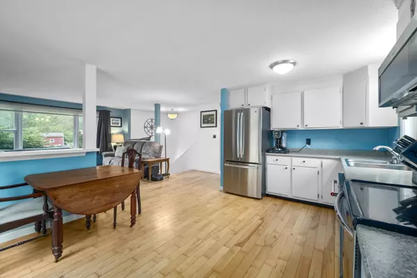 Warren, ME 04864,1232 Oyster River RD