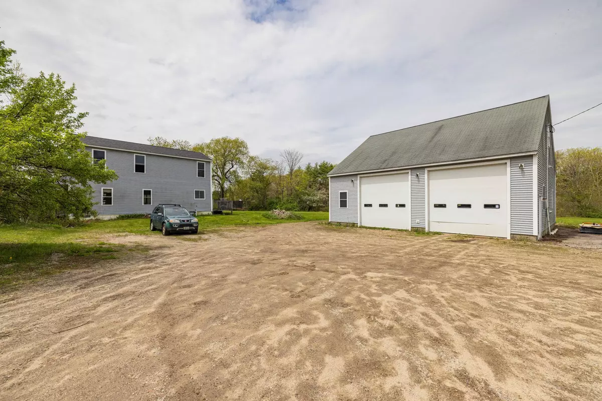 Waterboro, ME 04087,877 Main ST