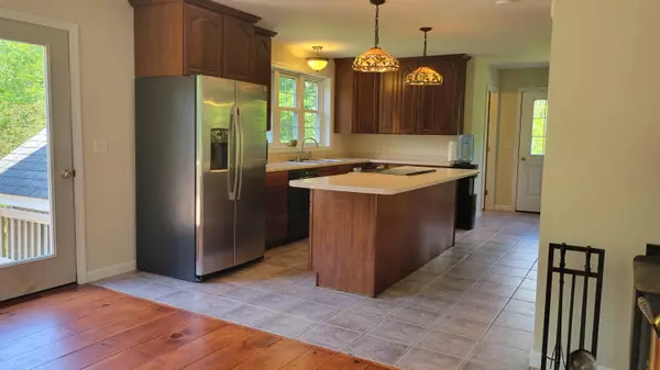 Monmouth, ME 04259,171 Pine Hill RD