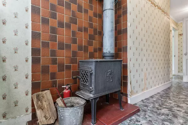 664 Wiscasset RD, Pittston, ME 04345