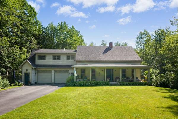 8 Pond View RD, Standish, ME 04084