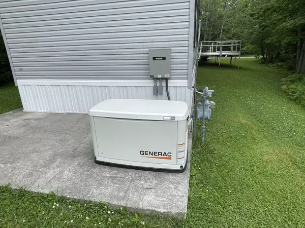 Waterville, ME 04901,15 Punky LN