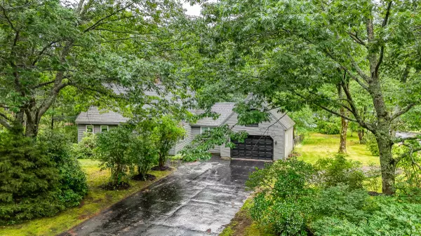 Topsham, ME 04086,25 Merganser LN