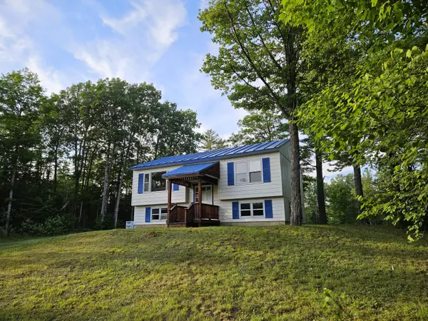 Phillips, ME 04966,127 Toothaker Pond RD