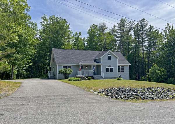 41 Grand View RD, Ellsworth, ME 04605